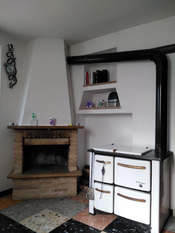 Apartamento La Casa Sul Farfa Bocchignano Exterior foto