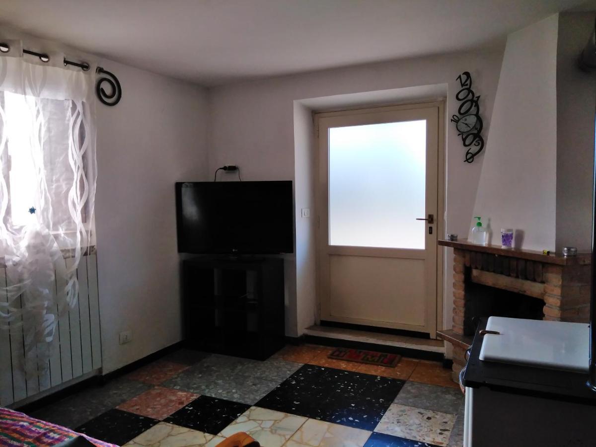 Apartamento La Casa Sul Farfa Bocchignano Exterior foto
